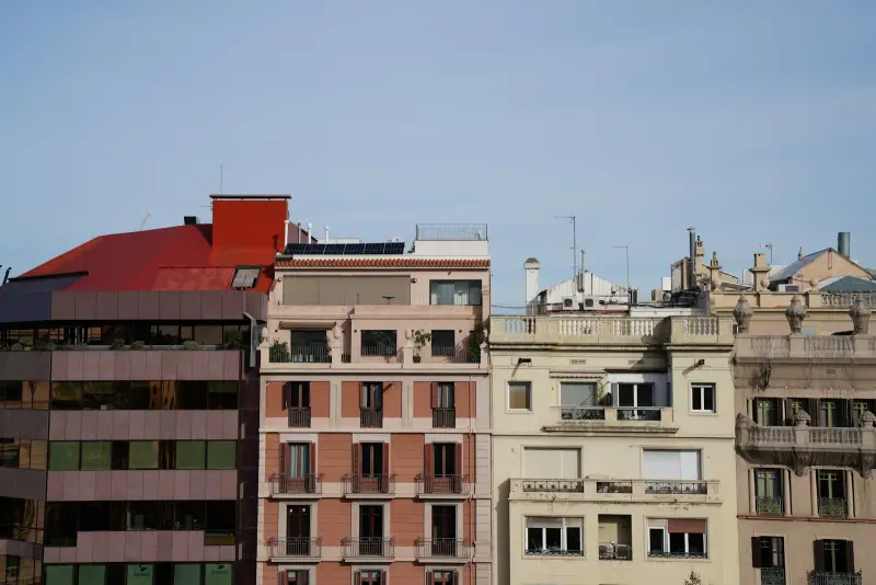 Zonnepanelen op Balkon Den Haag: Subsidie 2026